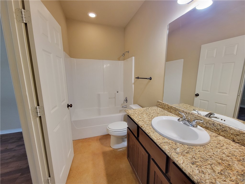 3332 Keefer Loop College Station, TX 77845 - Photo 13 of 17