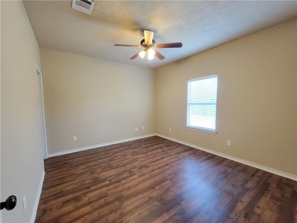 3332 Keefer Loop College Station, TX 77845 - Photo 16 of 17