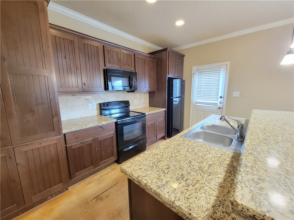 3332 Keefer Loop College Station, TX 77845 - Photo 3 of 17