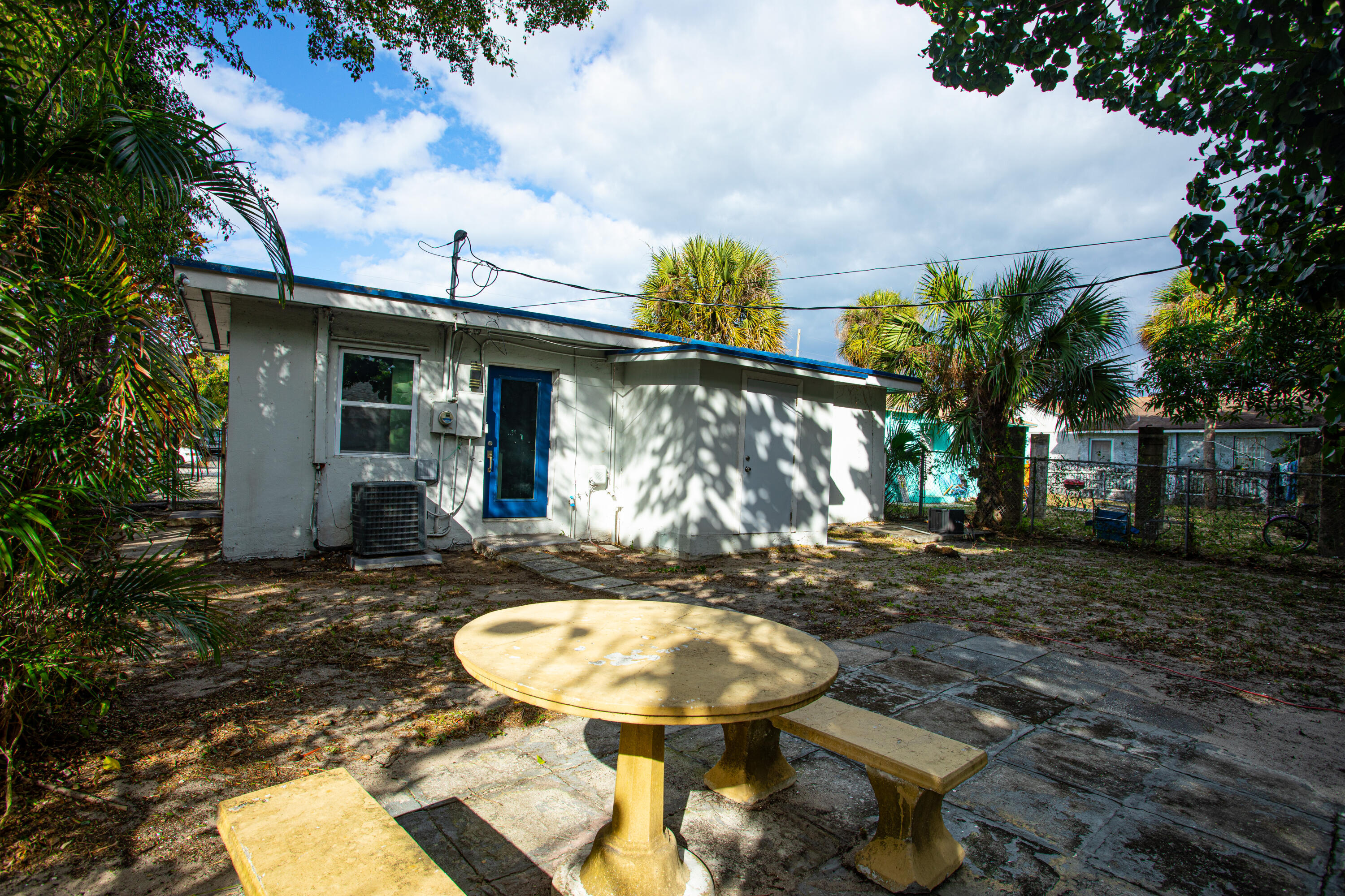 849 West 2nd Street, Unit A Riviera Beach, FL 33404 - Photo 20 of 20 Back Yard