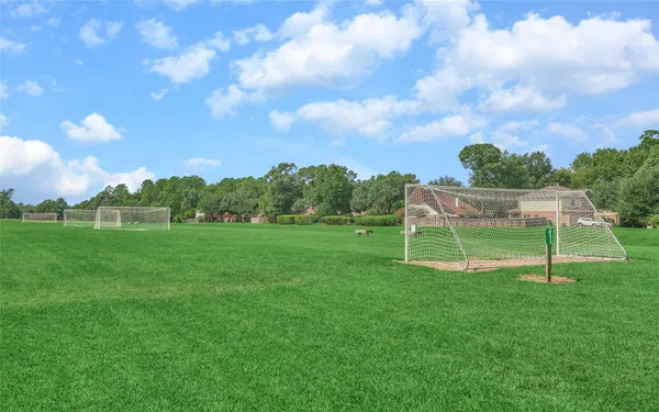 $340,000 | 3018 Silverwood Park Lane, Spring, TX 77386