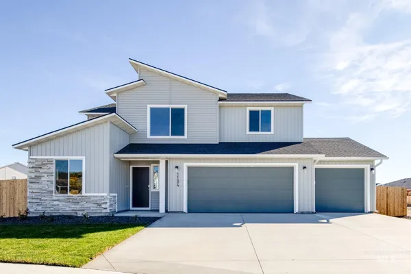 $439,990 | 1104 Webb Brk Street, Middleton, ID 83644