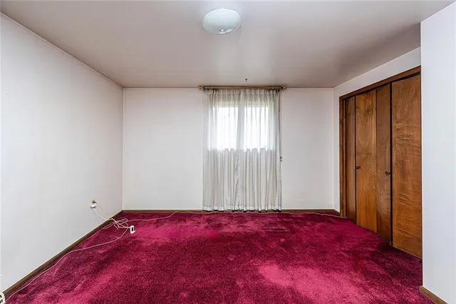 a view of empty room