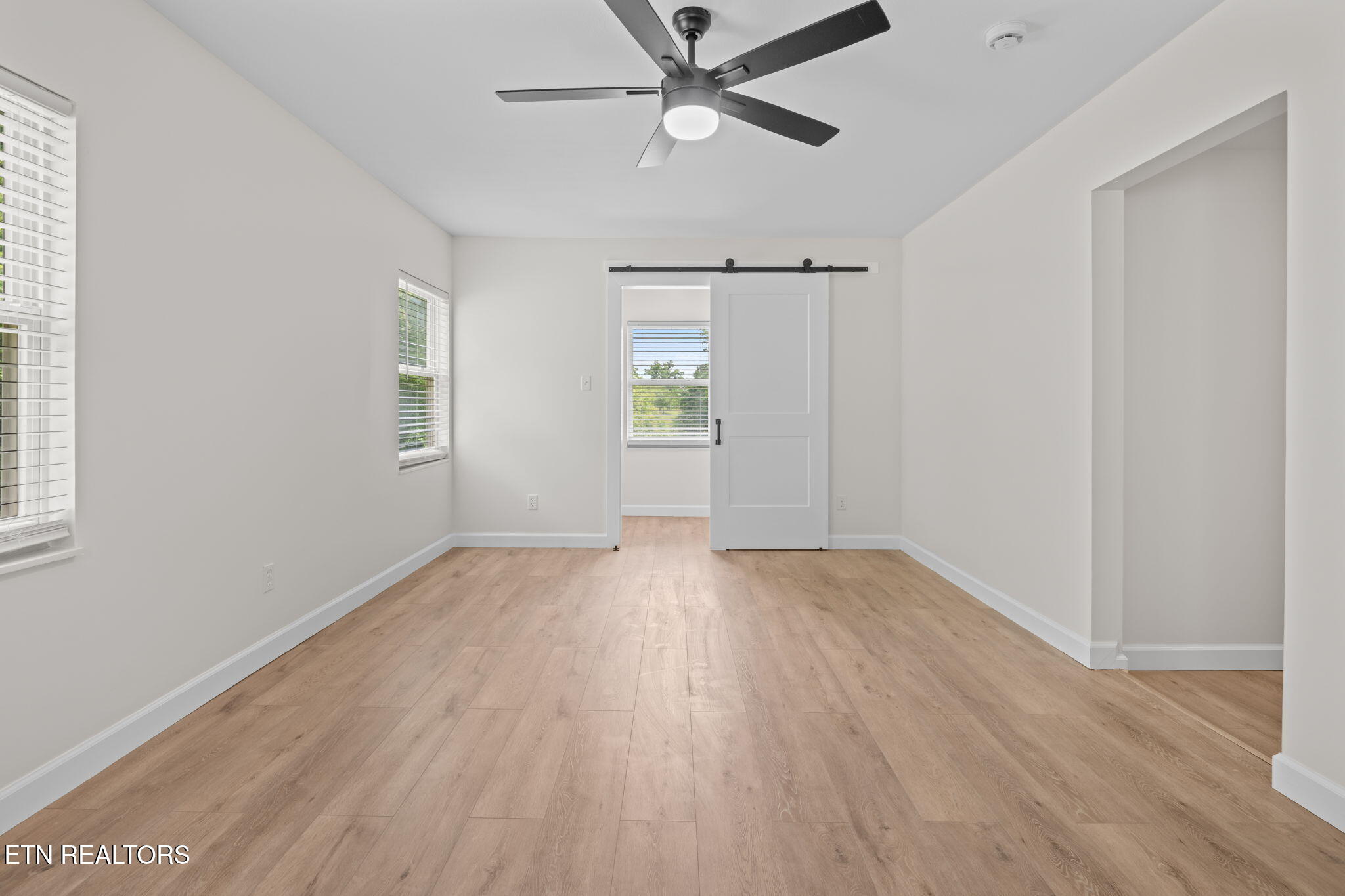 604 Reed Drive Powell, TN 37849 - Photo 21 of 31 34-web-or-mls-604 Reed-7967