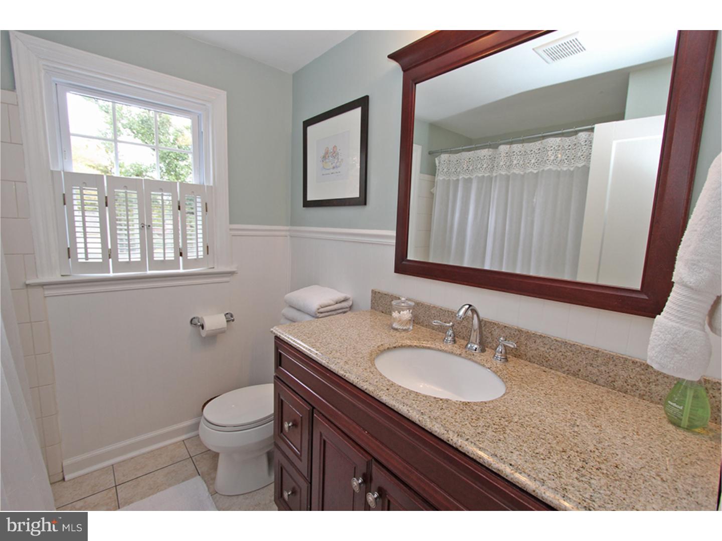 271 Hillcrest Road Wayne, PA 19087 - Photo 16 of 25