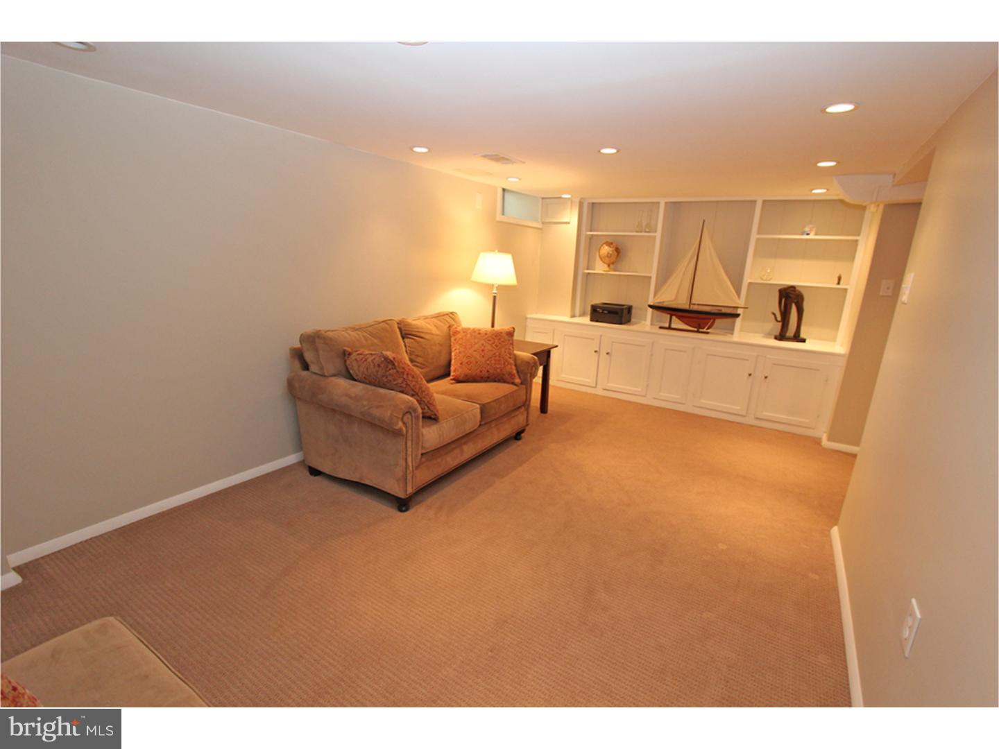 271 Hillcrest Road Wayne, PA 19087 - Photo 20 of 25