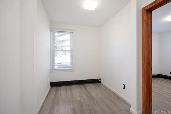 $4,200 | 41 Atlantic Avenue, Freeport, NY 11520