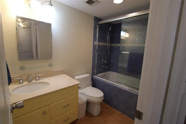 $575,000 | 750 North Ocean Boulevard, Unit 1709, Pompano Beach, FL 33062