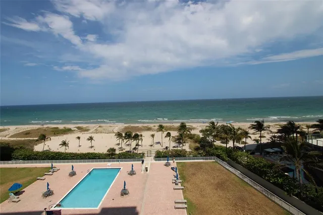 $575,000 | 750 North Ocean Boulevard, Unit 1709, Pompano Beach, FL 33062