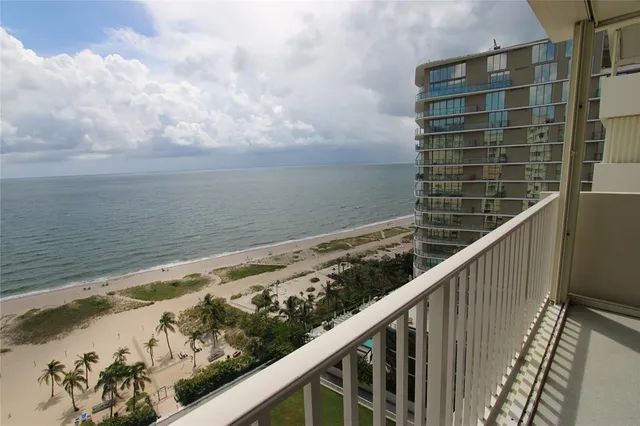 $575,000 | 750 North Ocean Boulevard, Unit 1709, Pompano Beach, FL 33062