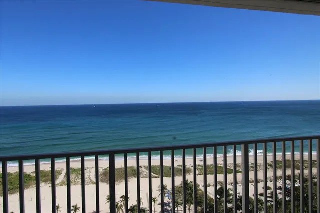 $575,000 | 750 North Ocean Boulevard, Unit 1709, Pompano Beach, FL 33062