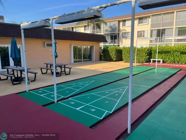 $1,900 | 4502 North Federal Highway, Unit 327C, Lighthouse Point, FL 33064