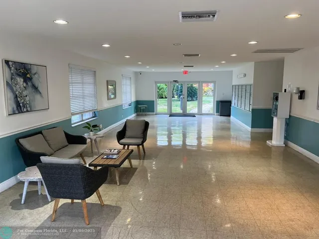 $1,900 | 4502 North Federal Highway, Unit 327C, Lighthouse Point, FL 33064