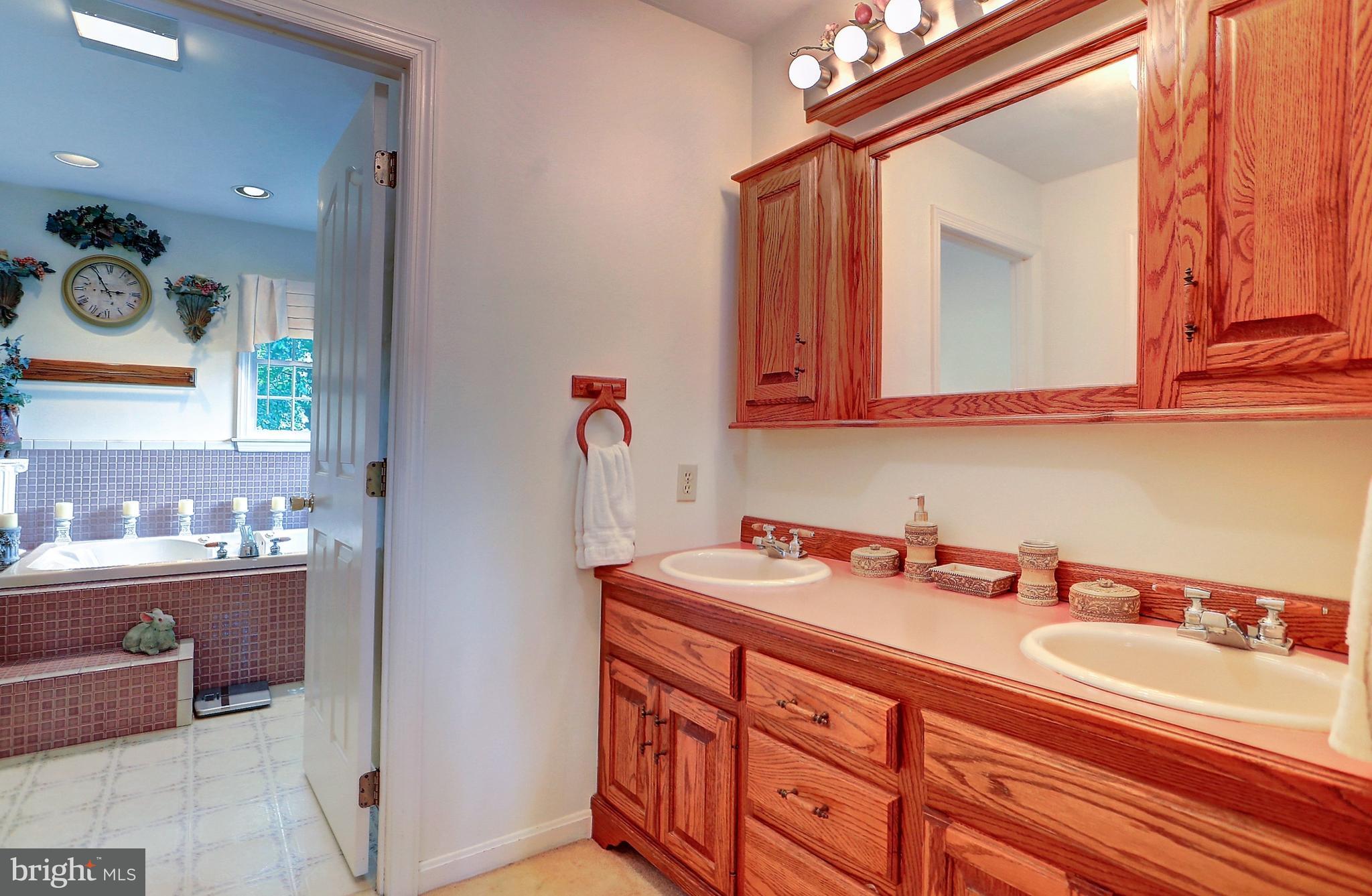 3044 Pine Tree Road Spring Grove, PA 17362 - Photo 27 of 40