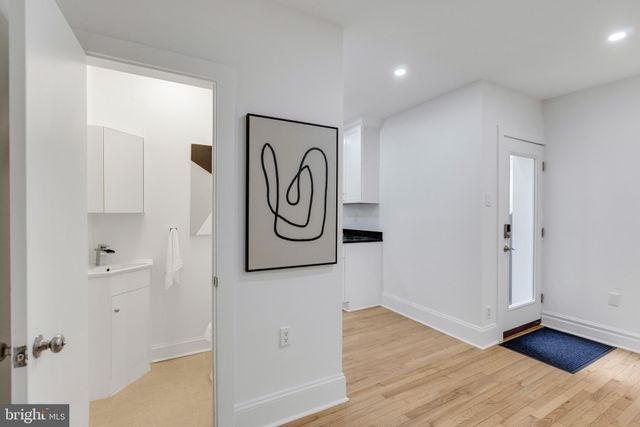 $586,000 | 2221 Fitzwater Street, Unit 1, Philadelphia, PA 19146