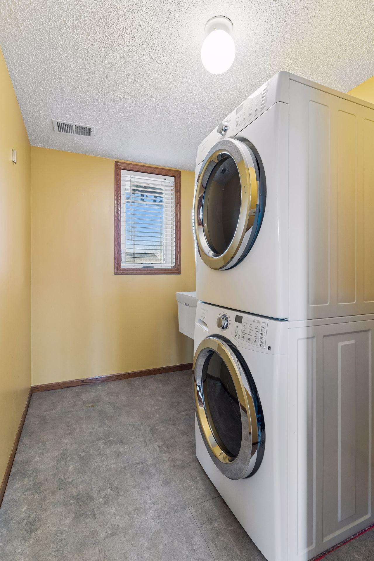 1011 Boston Hill Road Eagan, MN 55123 - Photo 21 of 29