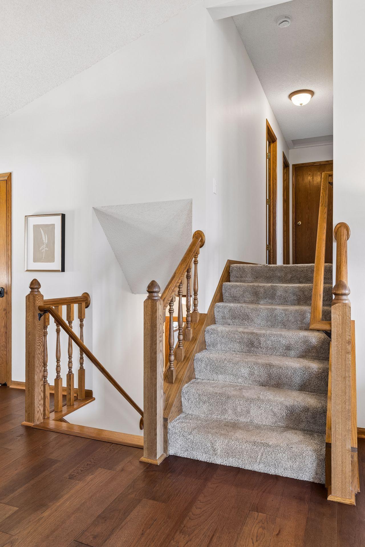 1011 Boston Hill Road Eagan, MN 55123 - Photo 9 of 29