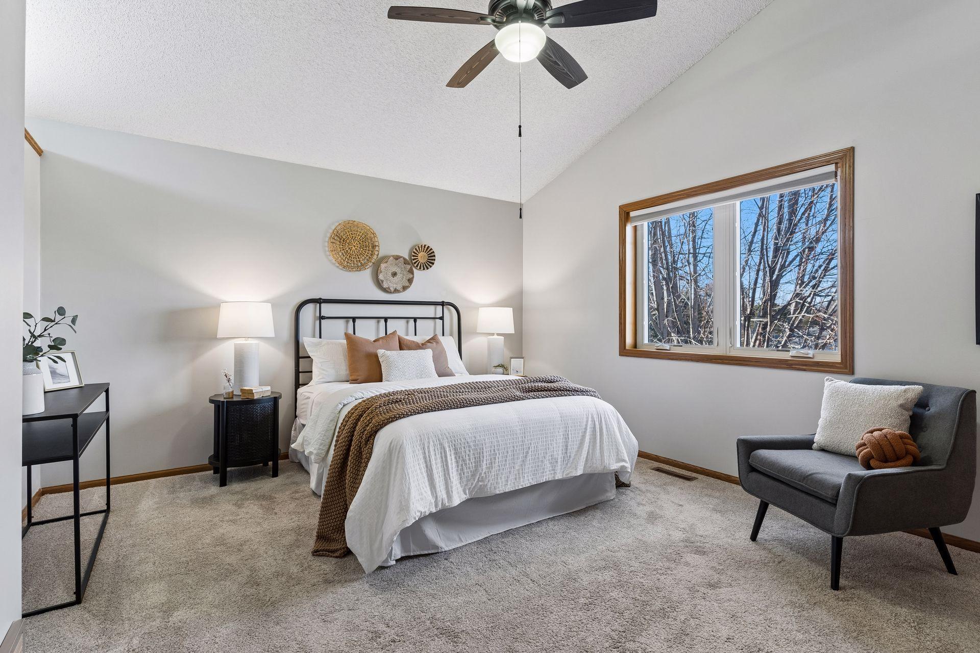 1011 Boston Hill Road Eagan, MN 55123 - Photo 10 of 29