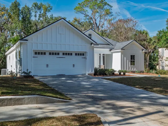 $480,000 | 855 South Waukeenah Street, Monticello, FL 32344