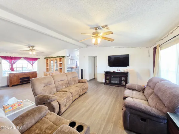 $269,000 | 5790 South Nucci Lane, Hereford, AZ 85615