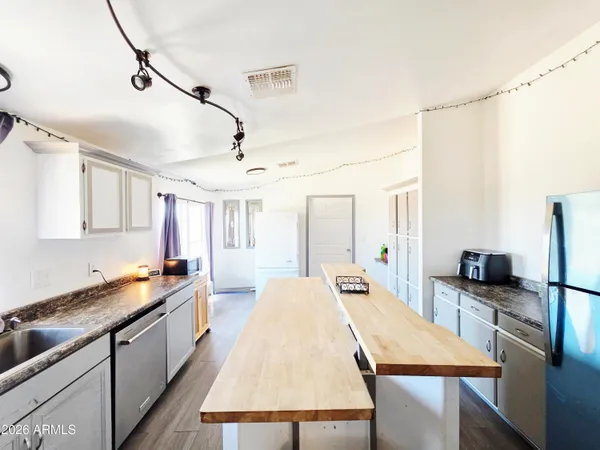 $269,000 | 5790 South Nucci Lane, Hereford, AZ 85615