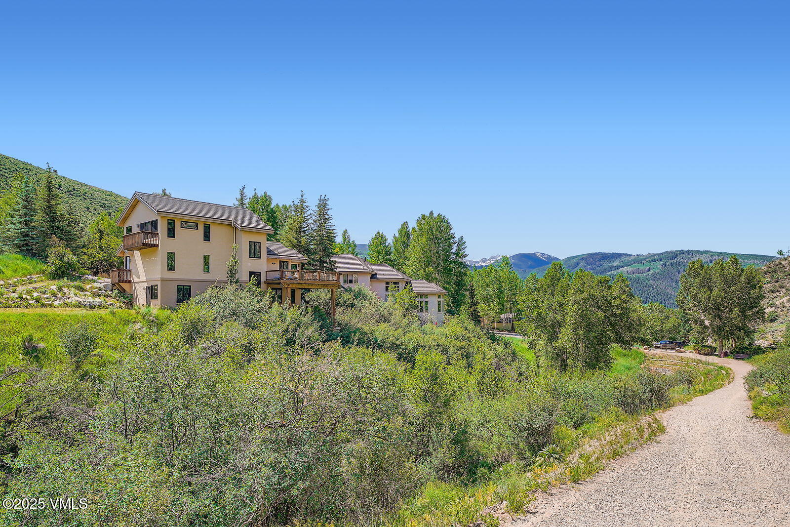 1140 June Creek Road Edwards, CO 81632 - Photo 2 of 24 1140 June Creek Road