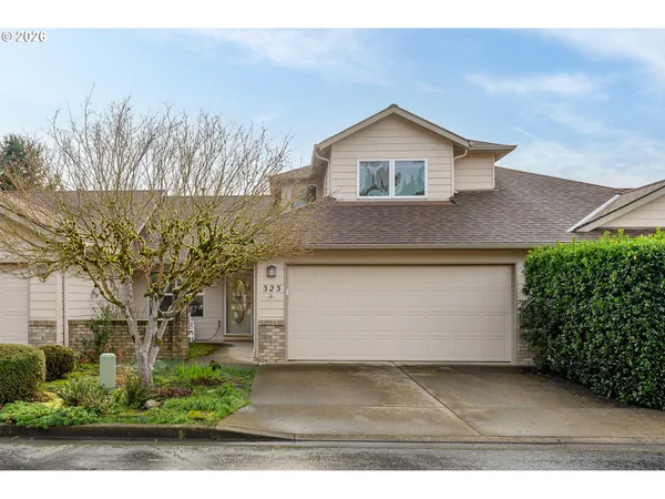 $405,000 | 323 Northeast Fircrest Place, McMinnville, OR 97128