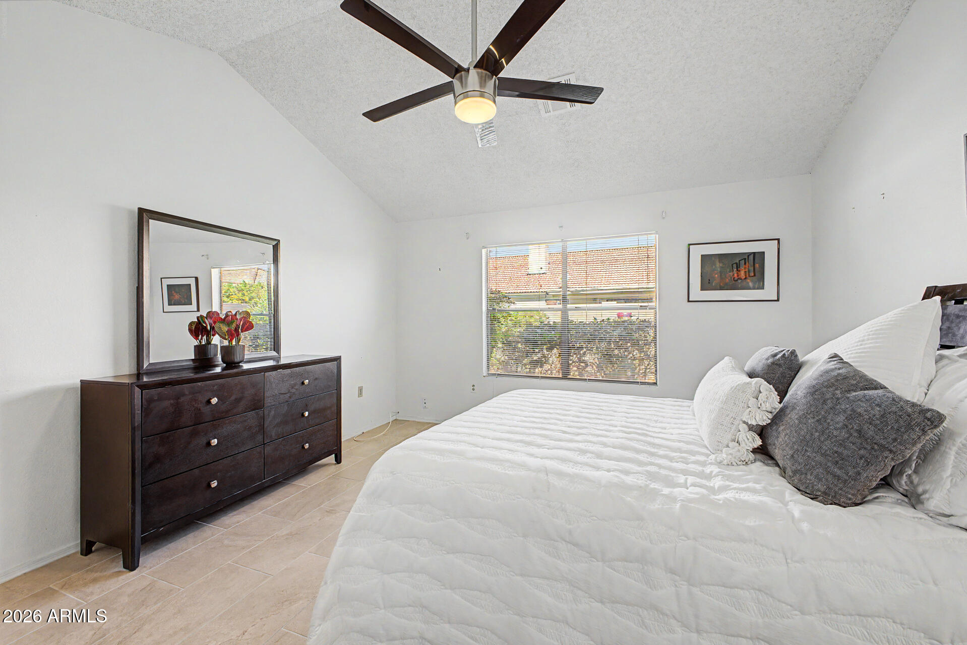 1238 East Mineral Road Gilbert, AZ 85234 - Photo 44 of 57