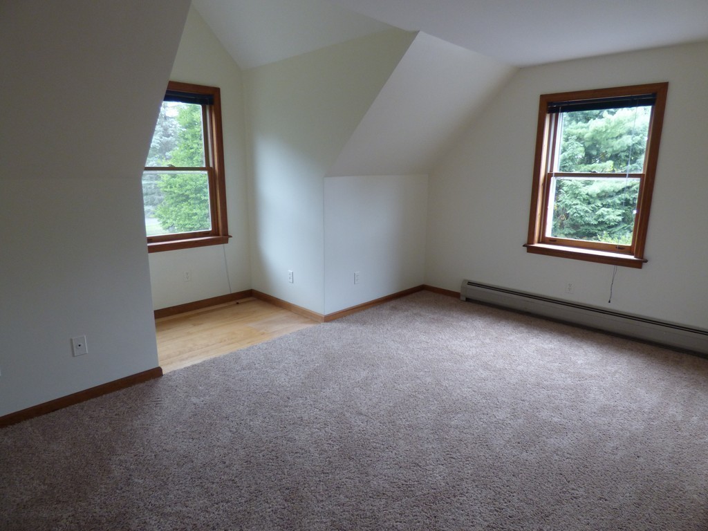 560 Station Road Amherst, MA 01002 - Photo 20 of 30 an empty room with windows