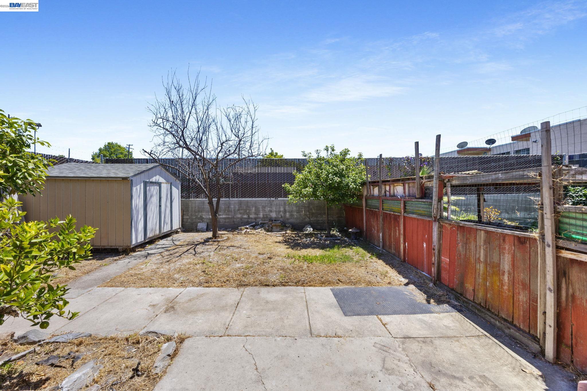 1828 Rosedale Avenue Oakland, CA 94601 - Photo 27 of 40