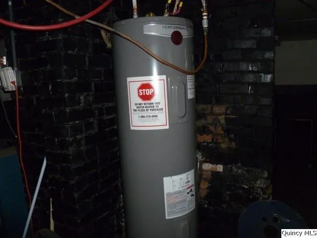 a close up of a shower