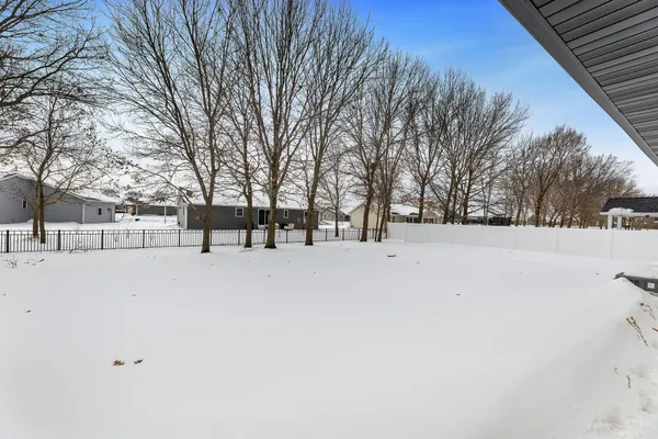 $499,900 | 1902 Brooklyn Place, Holmen, WI 54636