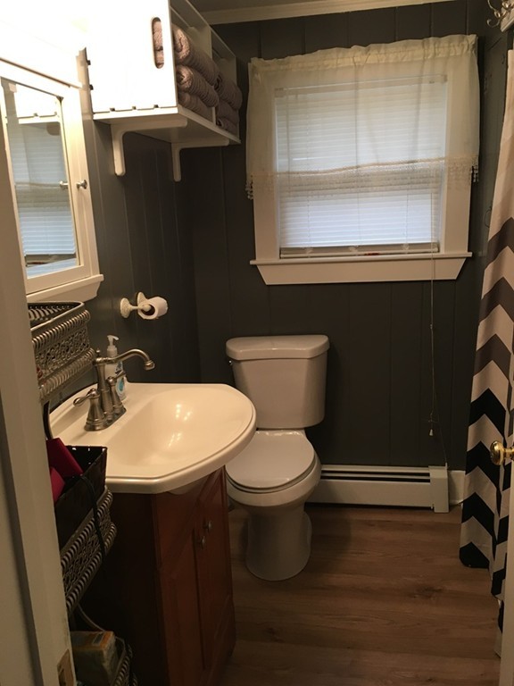 141 Wash Pond Road Hampstead, NH 03841 - Photo 12 of 15 Gallery Image 12