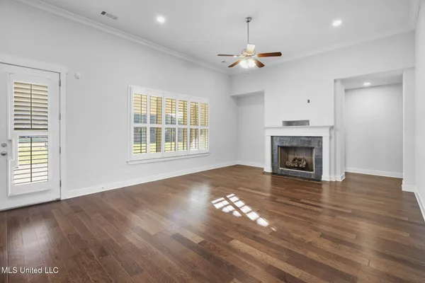 $599,900 | 7198 Harrier Drive East, Olive Branch, MS 38654