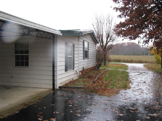 8783 Byrum Chapel Road Portland, TN 37148 - Photo 3 of 9