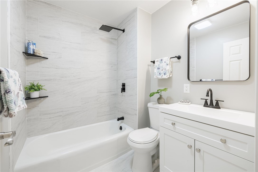 36 Round Hill Road Henrietta, NY 14467 - Photo 30 of 35