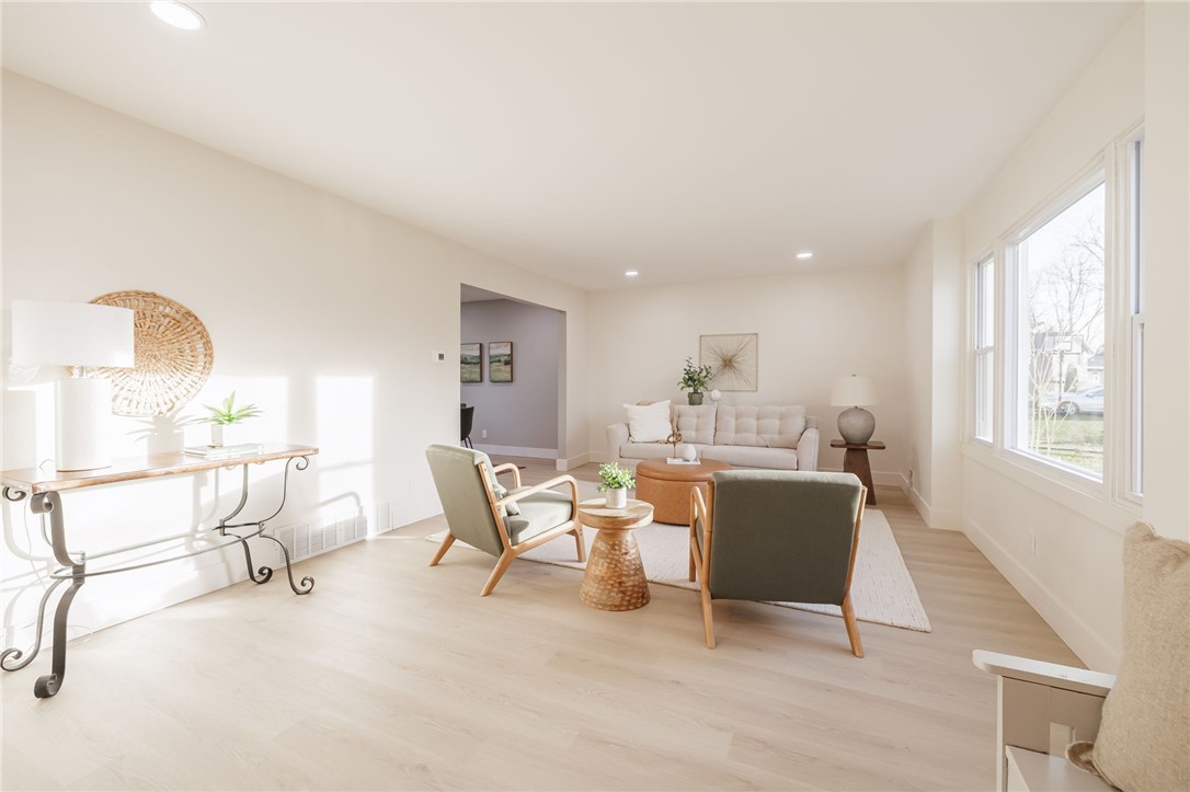 36 Round Hill Road Henrietta, NY 14467 - Photo 9 of 35