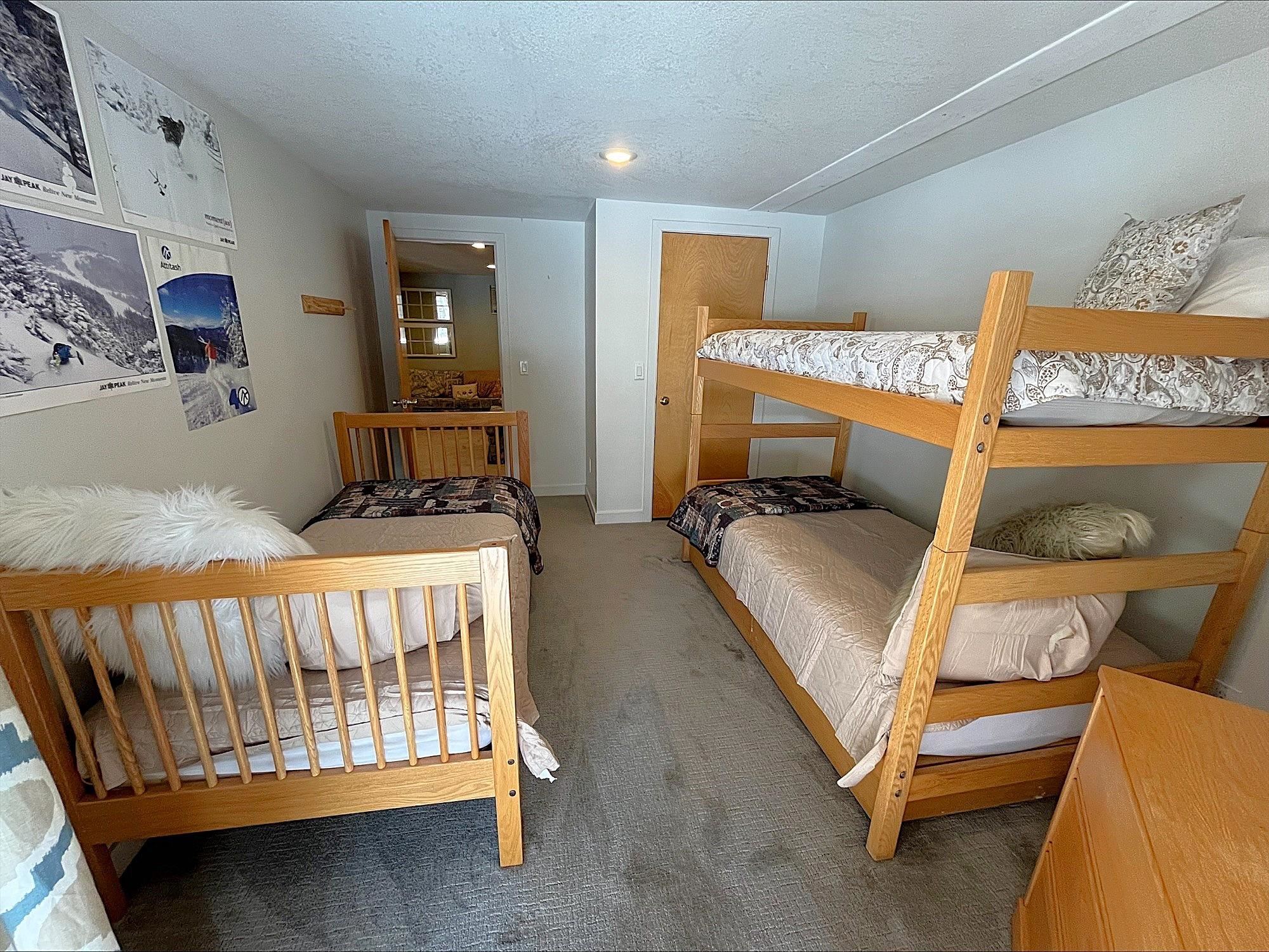 32 Top Notch Road Bartlett, NH 03812 - Photo 38 of 49