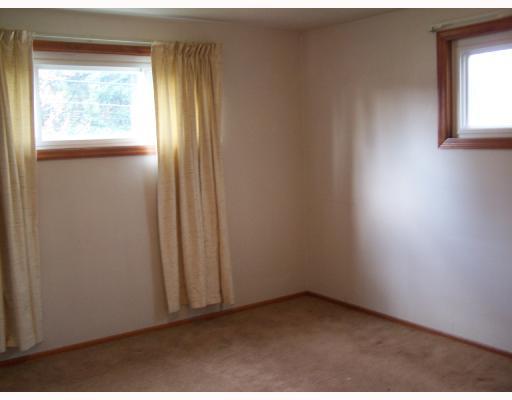 305 Ewings Mill Road Coraopolis, PA 15108 - Photo 5 of 8 Master Bedroom. Nice Size Master/Freshly Painted
