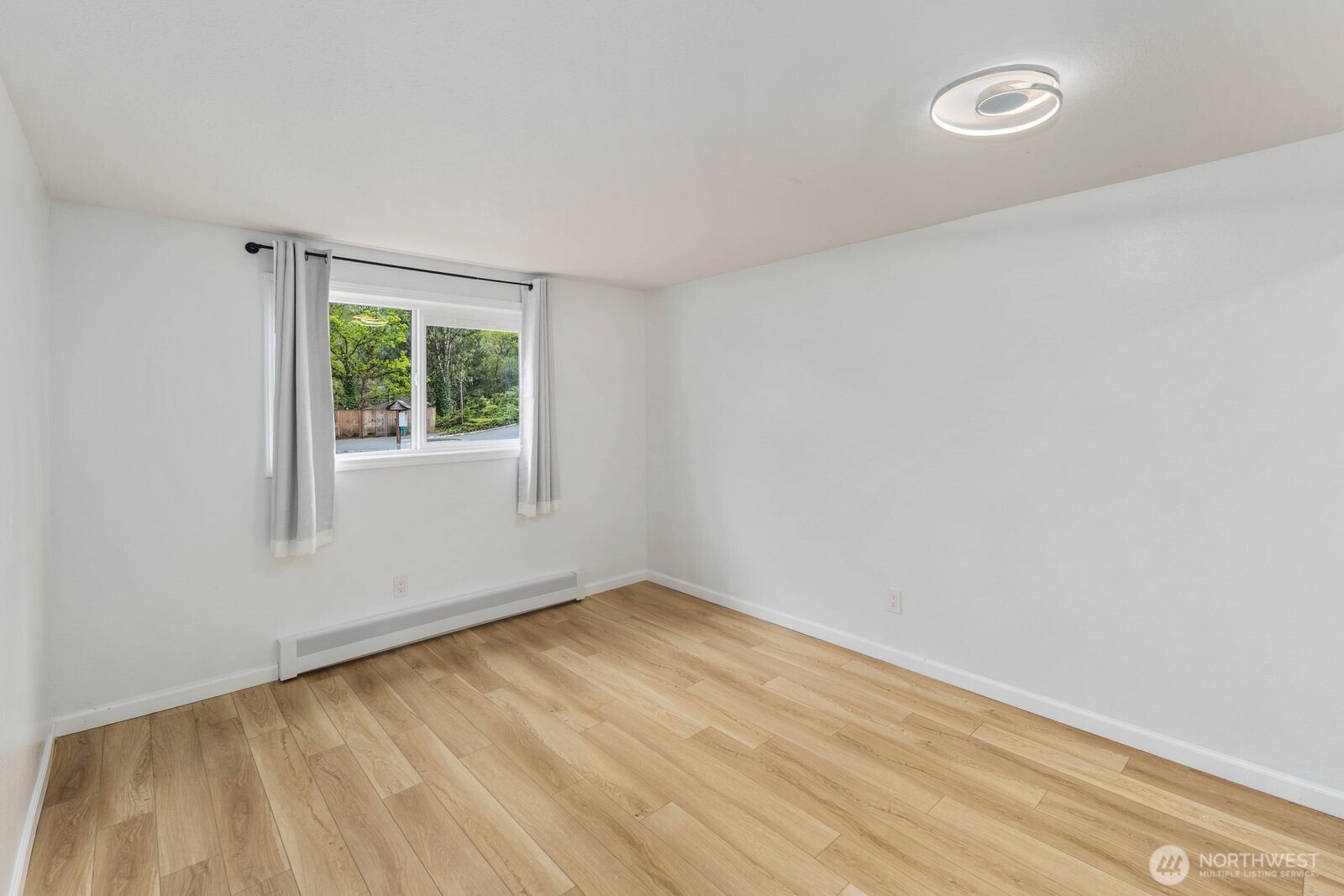 210 Southwest Clark Street, Unit A103 Issaquah, WA 98027 - Photo 29 of 35