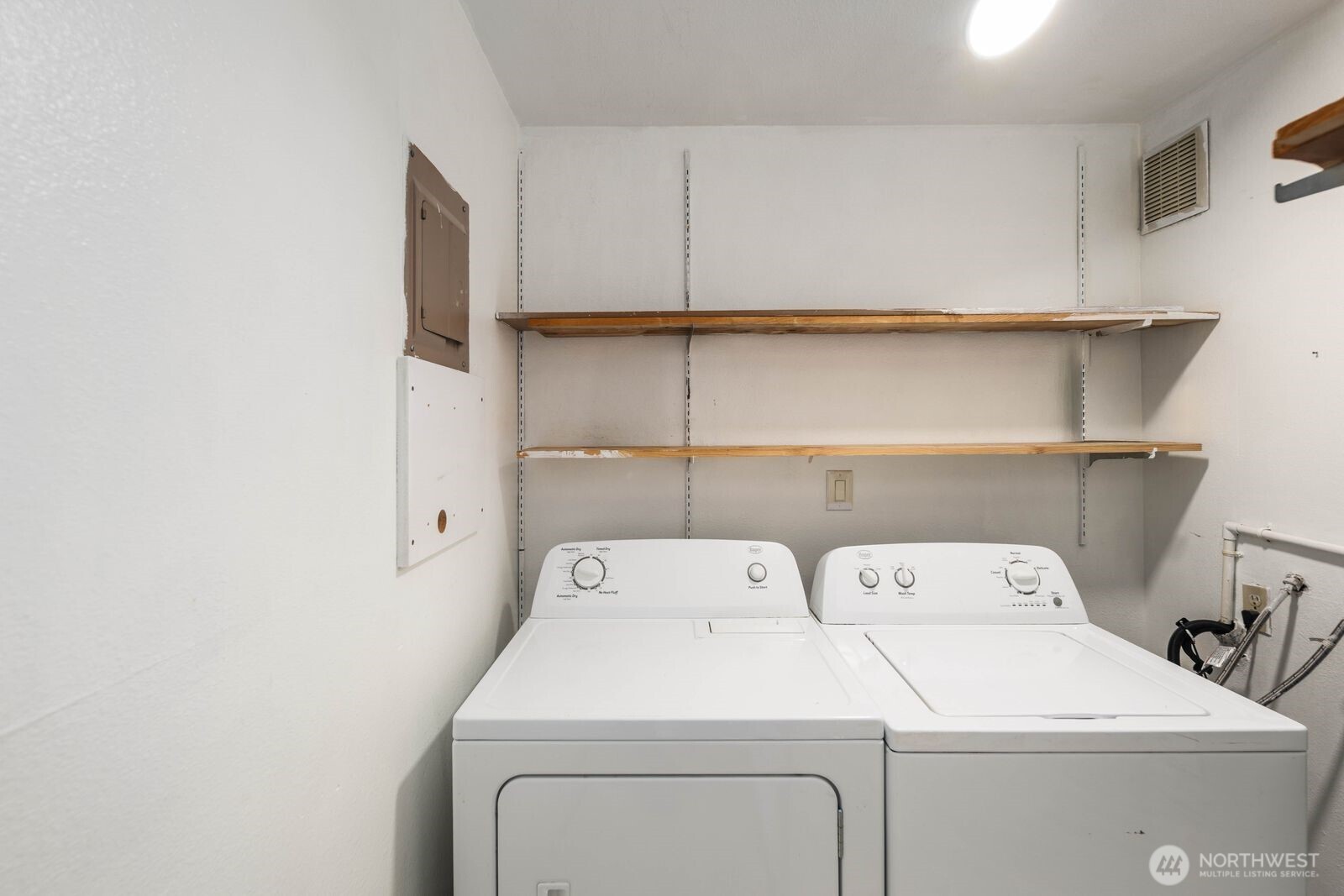 210 Southwest Clark Street, Unit A103 Issaquah, WA 98027 - Photo 33 of 35