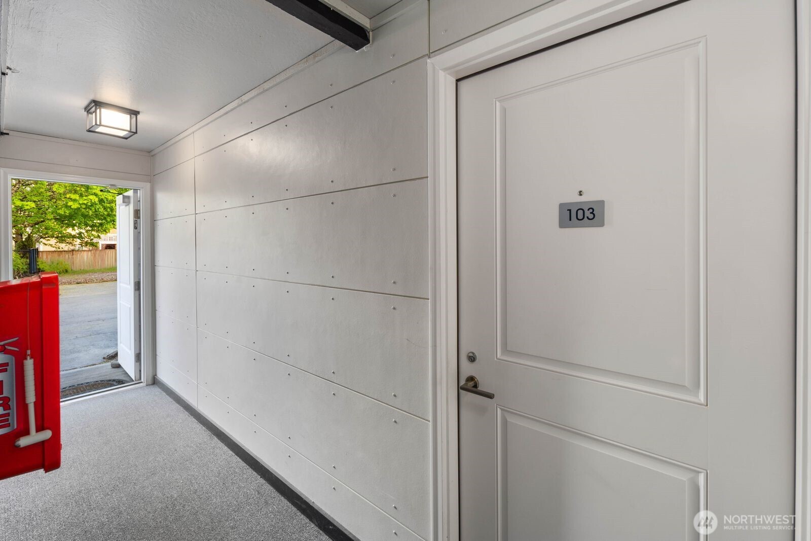 210 Southwest Clark Street, Unit A103 Issaquah, WA 98027 - Photo 5 of 35