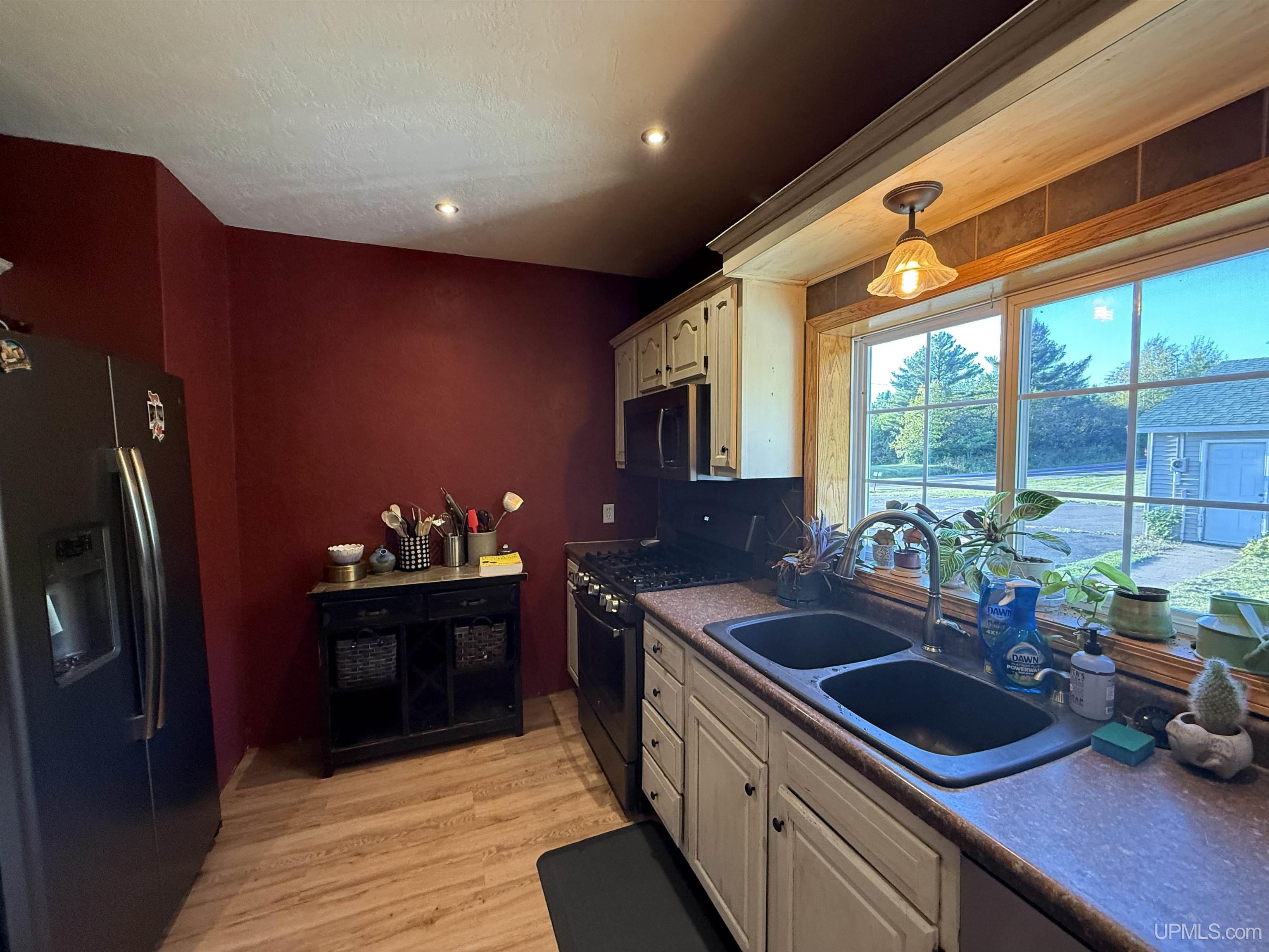 105 Indianhead Road Wakefield, MI 49968 - Photo 40 of 71