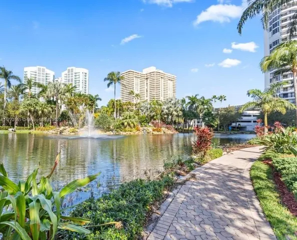 $2,900 | 19101 Mystic Pointe Drive, Unit 302, Aventura, FL 33180