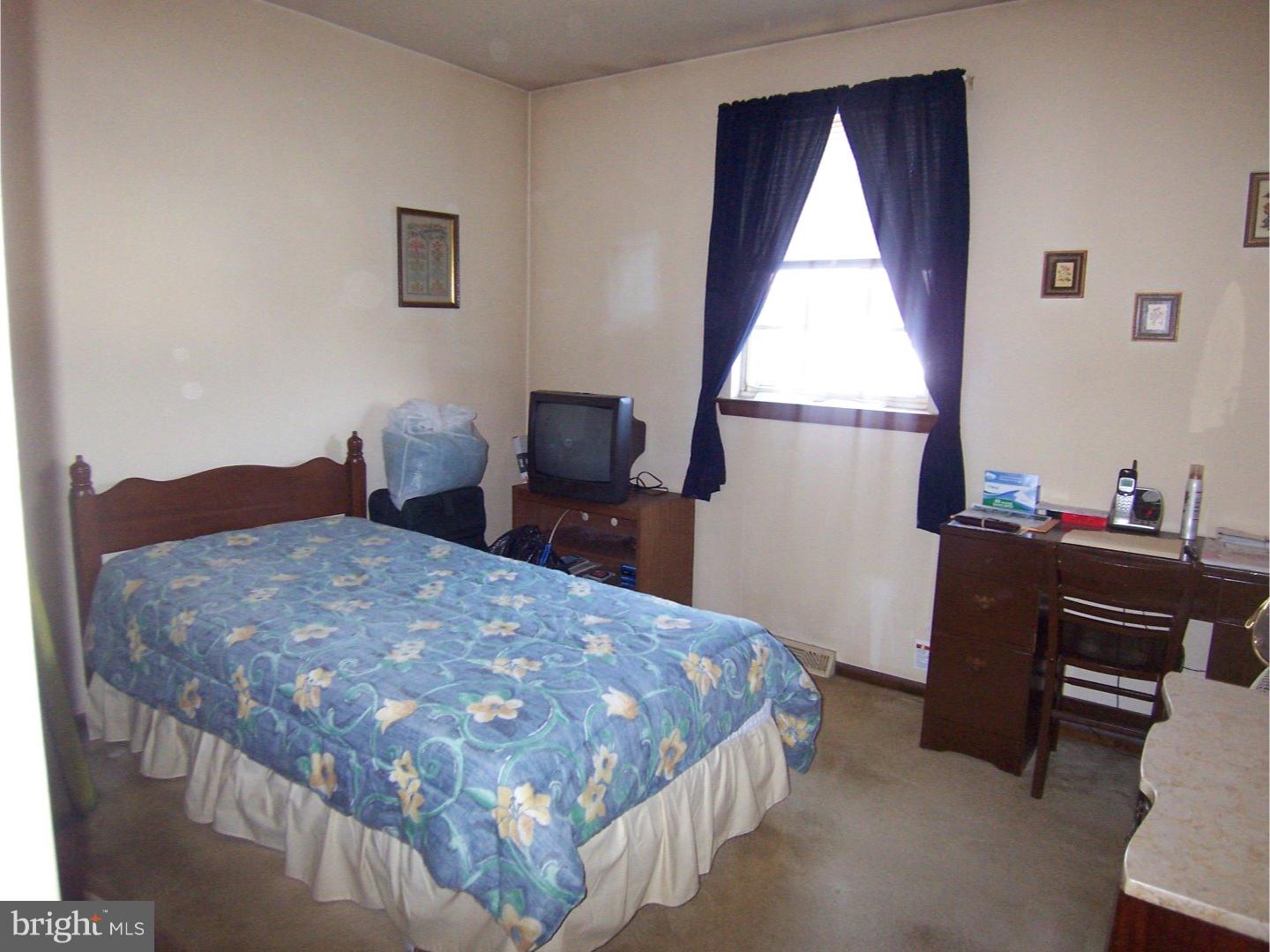 518 Schick Road Aston, PA 19014 - Photo 11 of 22 Bedroom 3