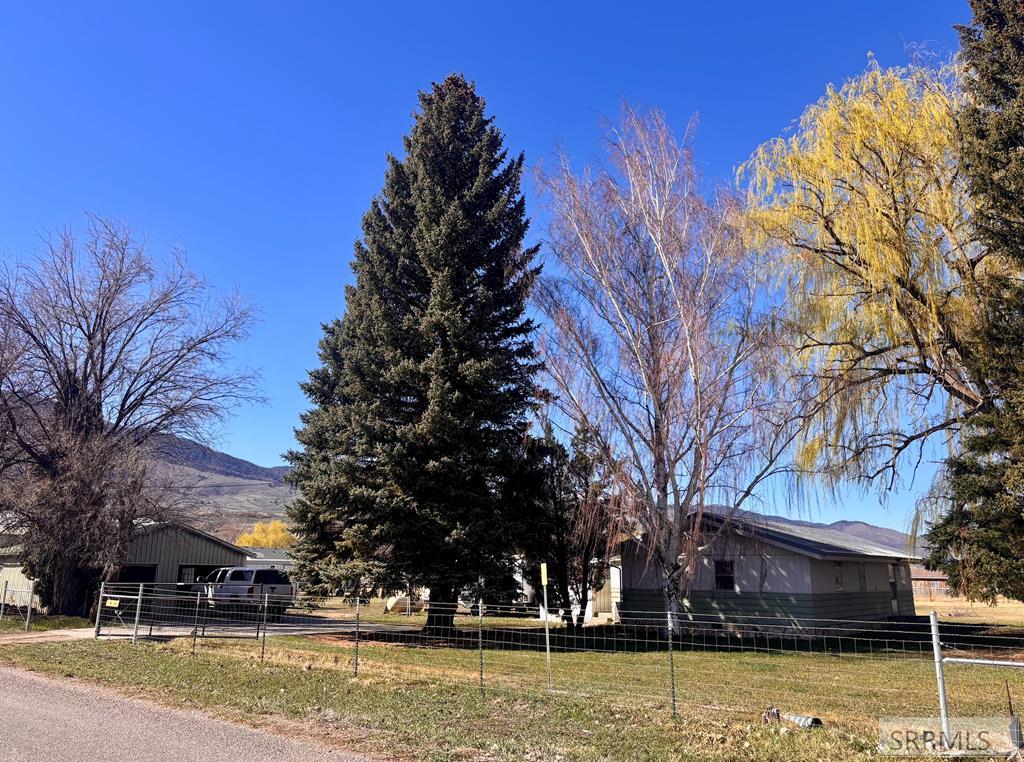 1 West Ute Road Salmon, ID 83467 - Photo 1 of 38 Main View