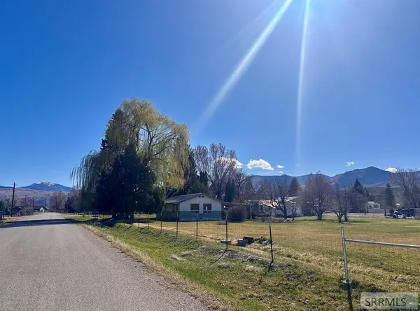 $225,000 | 1 West Ute Road, Salmon, ID 83467