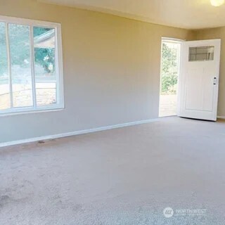 1104 Walnut Street Bremerton, WA 98310 - Photo 3 of 16 Gallery Image 3