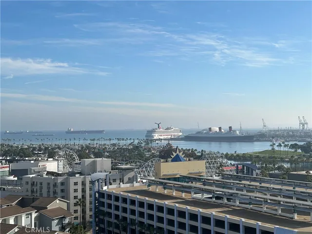 $370,000 | 360 West Ocean Boulevard, Unit 1106, Long Beach, CA 90802