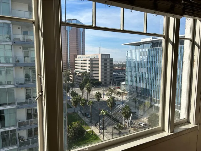 $370,000 | 360 West Ocean Boulevard, Unit 1106, Long Beach, CA 90802